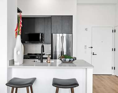 500 Degraw Street - Photo Thumbnail 3