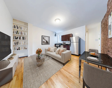 West 11th Street - Photo Thumbnail 1