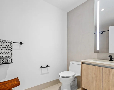 500 Degraw Street - Photo Thumbnail 3