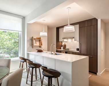 335 8th Avenue - Photo Thumbnail 2