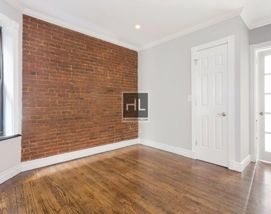 East 23rd Street - Photo Thumbnail 12
