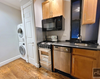 East 23rd Street - Photo Thumbnail 2