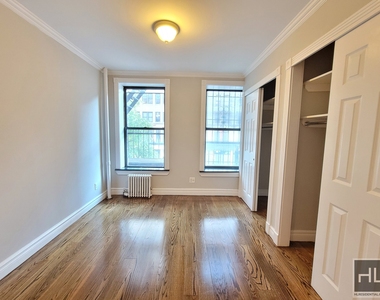 East 23rd Street - Photo Thumbnail 8
