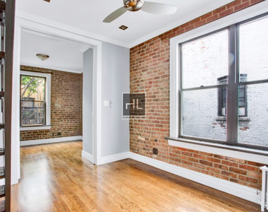 East 13th Street - Photo Thumbnail 8