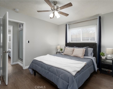 716 N Orange Street - Photo Thumbnail 15