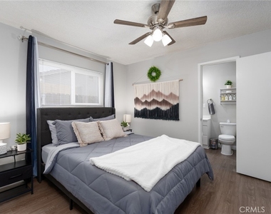 716 N Orange Street - Photo Thumbnail 12