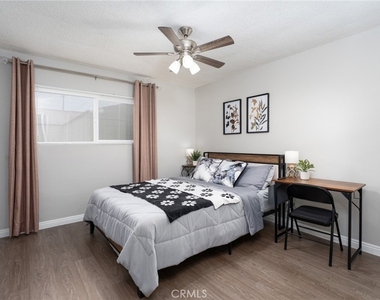 716 N Orange Street - Photo Thumbnail 20