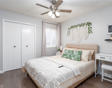 716 N Orange Street - Photo Thumbnail 17