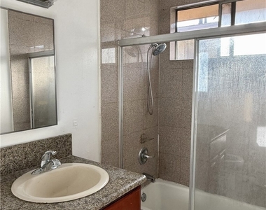 4830 Canoga Street - Photo Thumbnail 7
