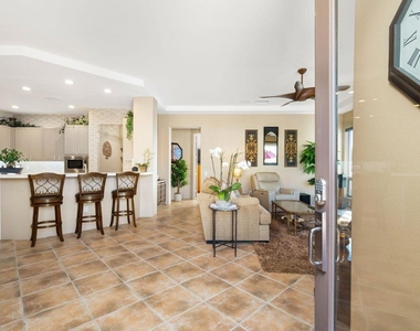78975 Breckenridge Drive - Photo Thumbnail 12