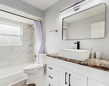 11647 Anhinga Drive - Photo Thumbnail 19