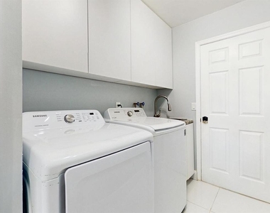11647 Anhinga Drive - Photo Thumbnail 20