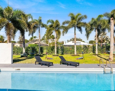 11647 Anhinga Drive - Photo Thumbnail 36