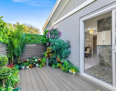 11647 Anhinga Drive - Photo Thumbnail 40