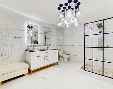 11647 Anhinga Drive - Photo Thumbnail 16