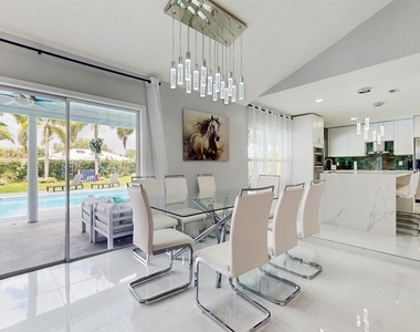 11647 Anhinga Drive - Photo Thumbnail 9