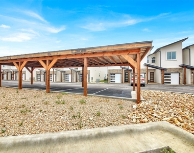21200 Portsmouth Cv - Photo Thumbnail 2