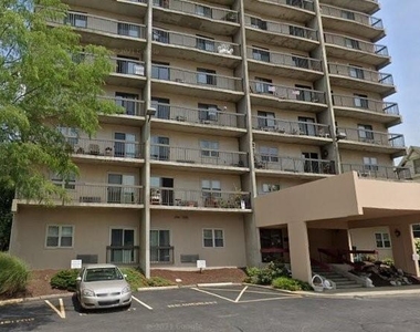 620 W Pike St - Photo Thumbnail 6