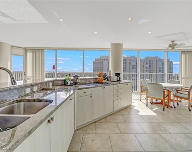 4041 Gulf Shore Boulevard N - Photo Thumbnail 15