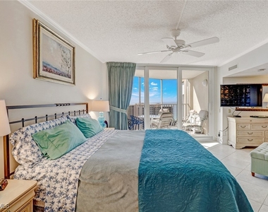 4041 Gulf Shore Boulevard N - Photo Thumbnail 32