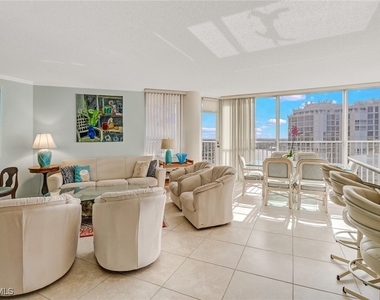 4041 Gulf Shore Boulevard N - Photo Thumbnail 7