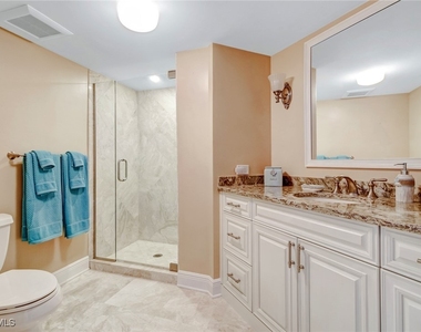 4041 Gulf Shore Boulevard N - Photo Thumbnail 21