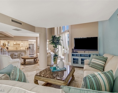 4041 Gulf Shore Boulevard N - Photo Thumbnail 3