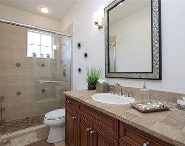 2868 Tiburon Boulevard E - Photo Thumbnail 18