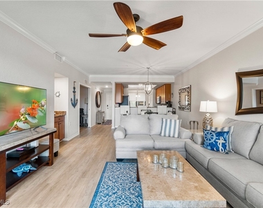 9525 Avellino Way - Photo Thumbnail 2