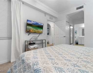 9590 Trevi Court - Photo Thumbnail 8