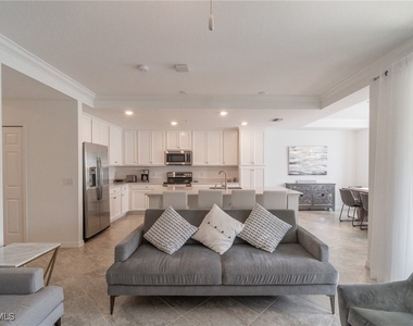9596 Trevi Court - Photo Thumbnail 3