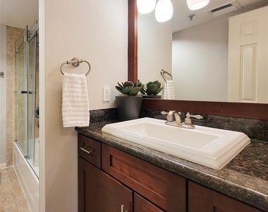 3525 Sage Road - Photo Thumbnail 35