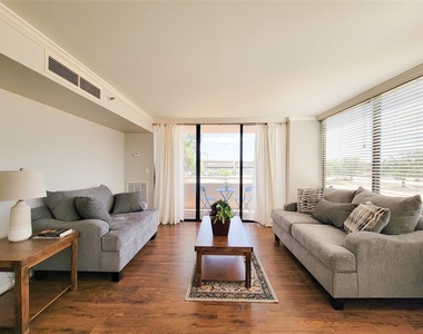 3525 Sage Road - Photo Thumbnail 17