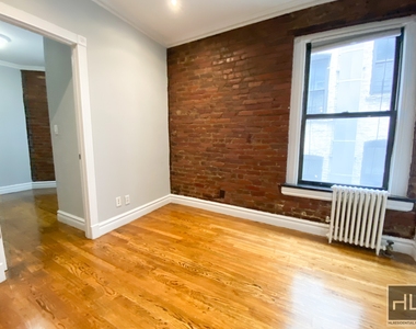 East 13th Street - Photo Thumbnail 22