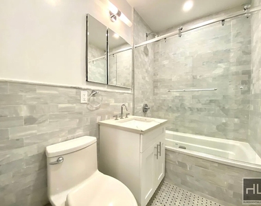 East 48th Street - Photo Thumbnail 19
