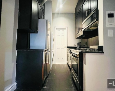 East 28th Street - Photo Thumbnail 16