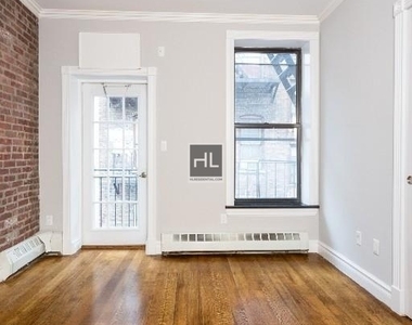 East 28th Street - Photo Thumbnail 19