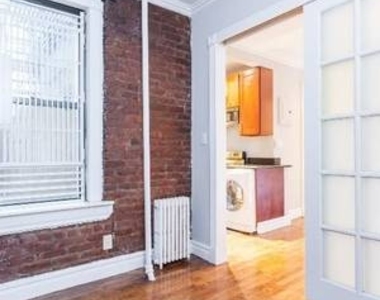 East 13th Street - Photo Thumbnail 10