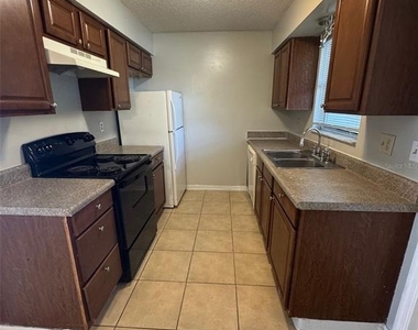 1230 Sago Palm Boulevard - Photo Thumbnail 3