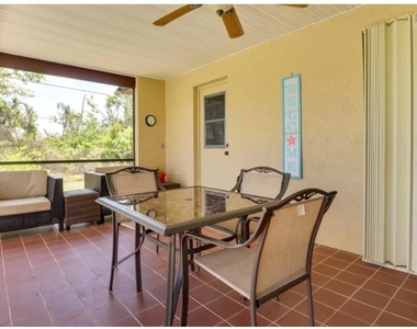 1342 Eagle Street - Photo Thumbnail 20