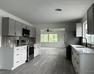 755 Center Street - Photo Thumbnail 1