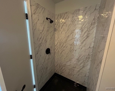 755 Center Street - Photo Thumbnail 6