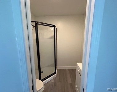 755 Center Street - Photo Thumbnail 10
