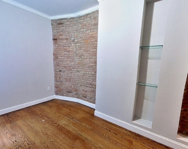 330 East 100th Street - Photo Thumbnail 7