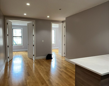 600 West 136th Street - Photo Thumbnail 6