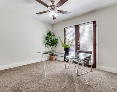 10211 Regal Oaks Drive - Photo Thumbnail 18