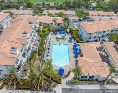 30902 Clubhouse Drive - Photo Thumbnail 30