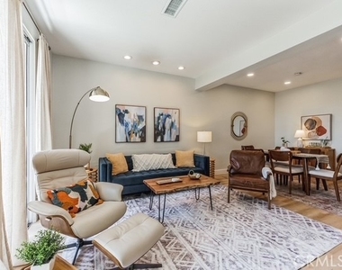 30902 Clubhouse Drive - Photo Thumbnail 13