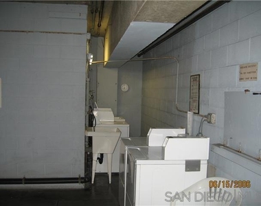 3755 Ocean Front Walk - Photo Thumbnail 22