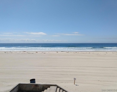 3755 Ocean Front Walk - Photo Thumbnail 16